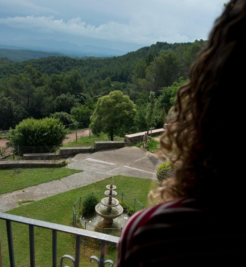 Santuari De La Mare De Deu De La Salut De Terrades Hotel Bagian luar foto