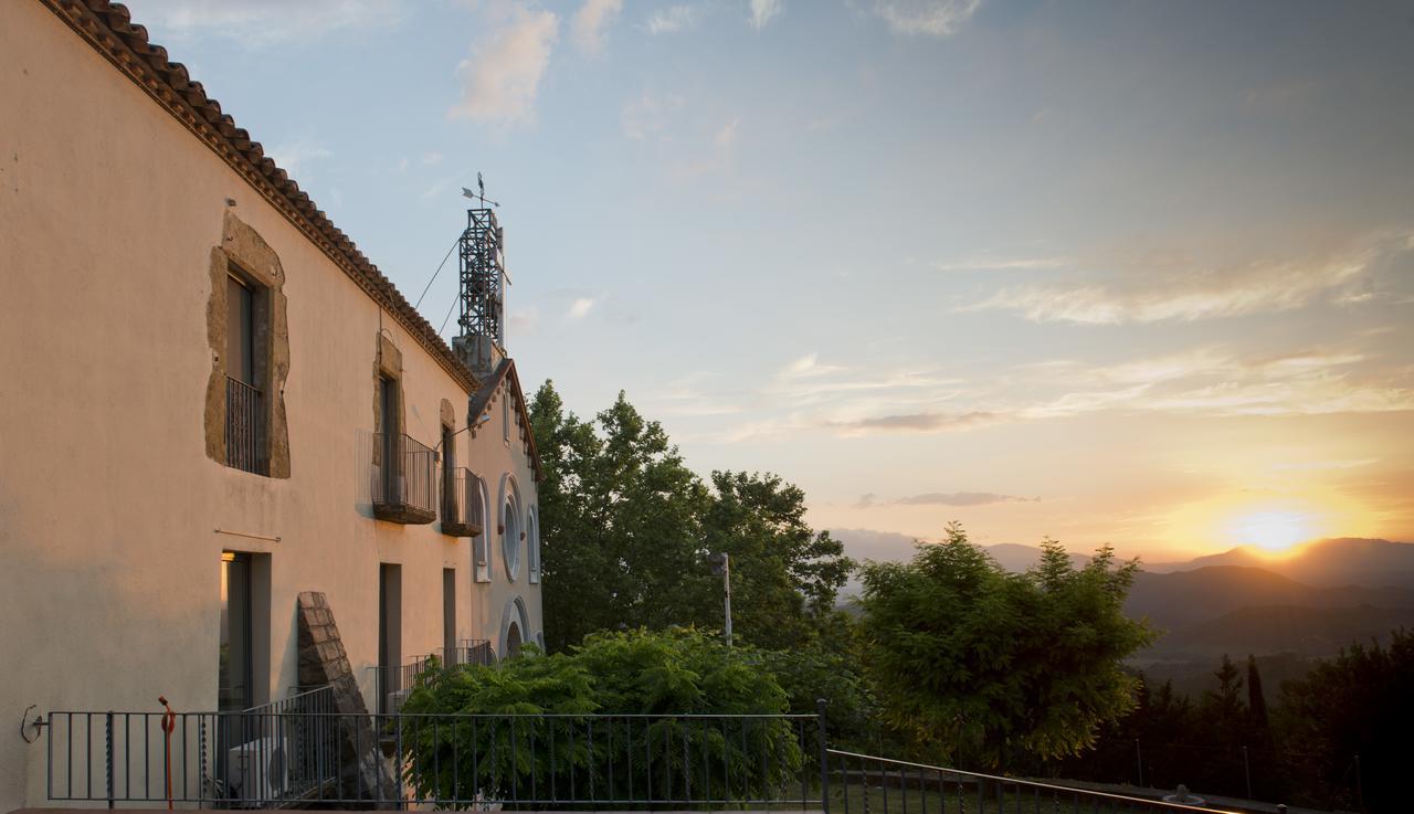 Santuari De La Mare De Deu De La Salut De Terrades Hotel Bagian luar foto